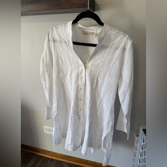 Soft Surroundings White Embroidered Blouse Tunic - Picture 4 of 9